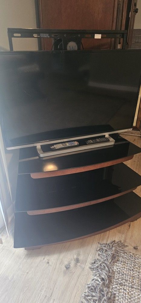 40 Inch Toshiba Flat Screen Tv