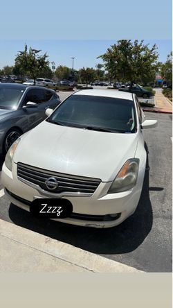 Vendo mi carro de uso personal