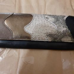 Beautiful Leather Patchwork Long Accordian Women's Wallet