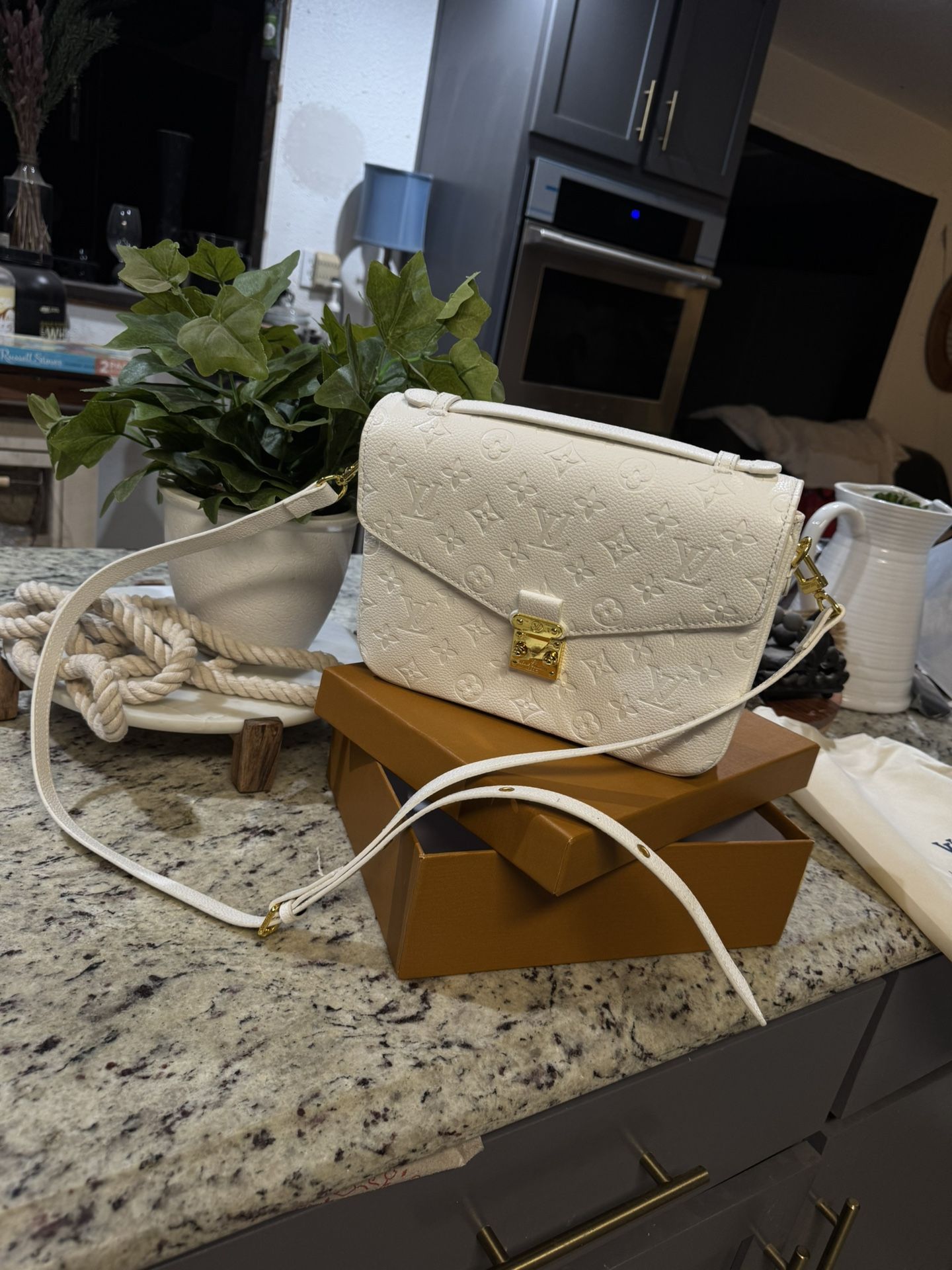 Pochette Metis Louis Vuitton Bag