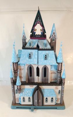 Disney Store London Exclusive FROZEN Castle of Arendelle