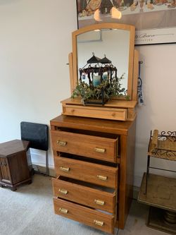 Dresser 62 h with mirror