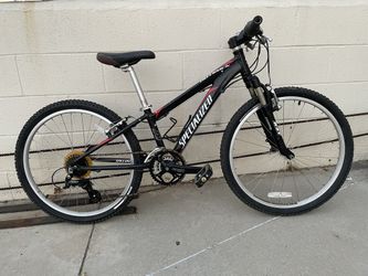 Specialized MTB Hotrock 24 Great Condition Good For Christmas Present 