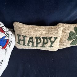 Pillow Small “happy”