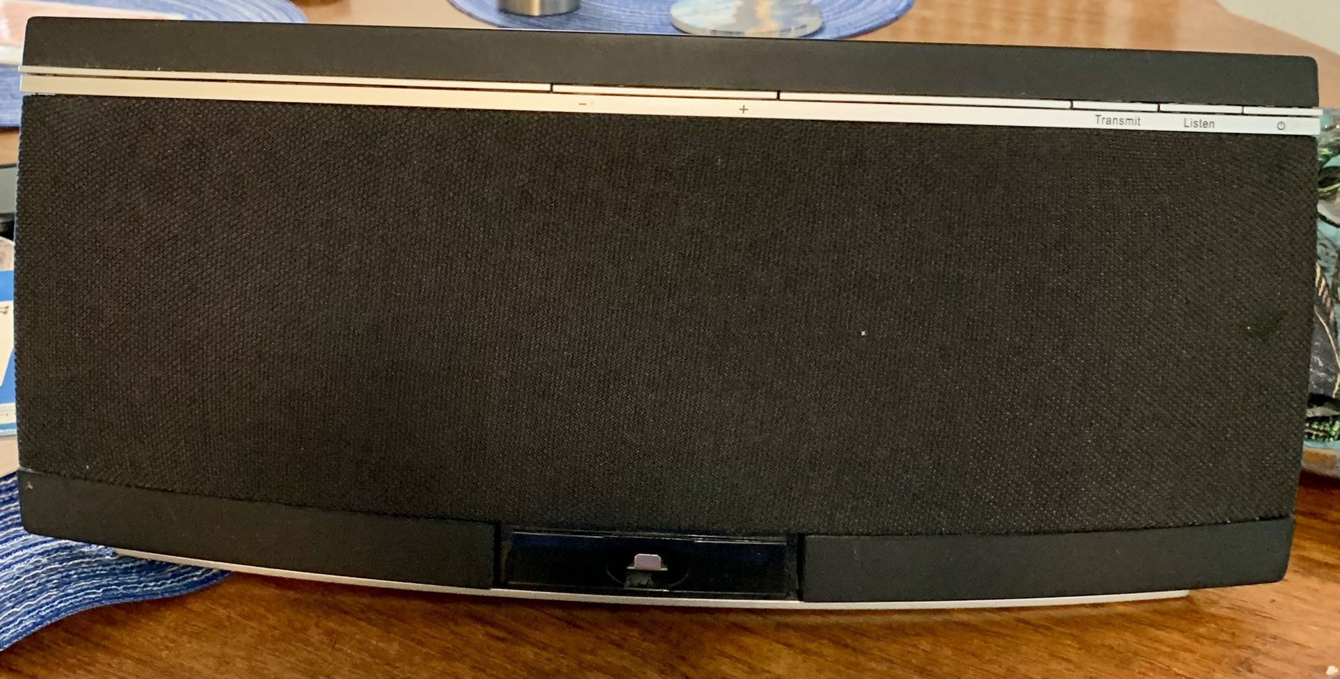 Klipsch Room Groove wireless iPod speaker system Model 1006602