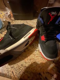 Jordan 4s