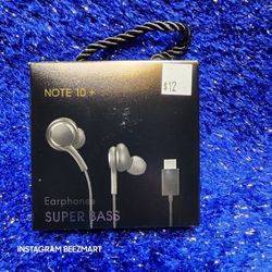 Skullcandy Samsung JVC Apple iPhone
Aux earbuds headphones ear bud many different types of Earbuds  available Bz1