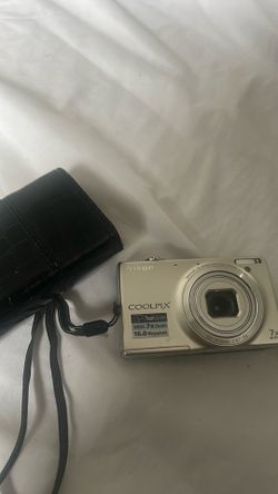 Nikon Coolpix s6100