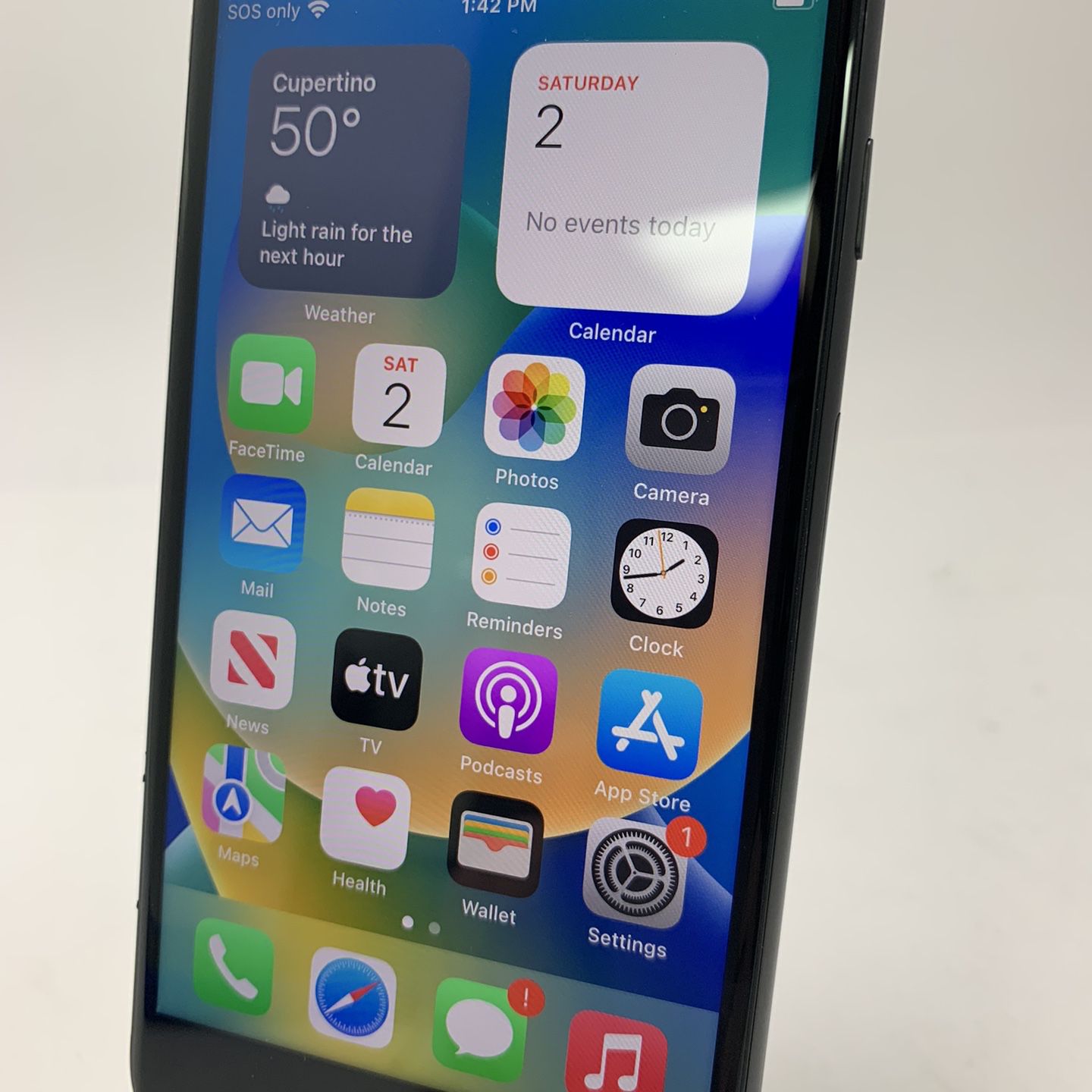 Apple iPhone SE 3rd Gen Space Gray 64GB UNLOCKED (No Fingerprint Sensor)