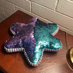 Star pillow