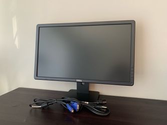 Dell 22” LED LCD Monitor with Power & VGA Display Cables