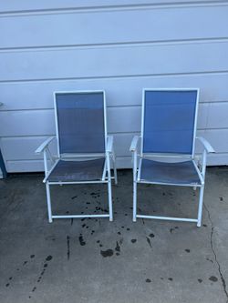 Outdoor Chairs 