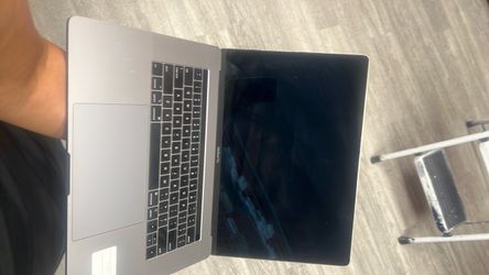MacBook Pro 16Ram 1tb 2018
