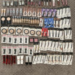 Revlon Makeup Lot 128 Pieces 