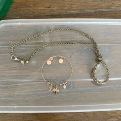 Necklace An Bracelet 