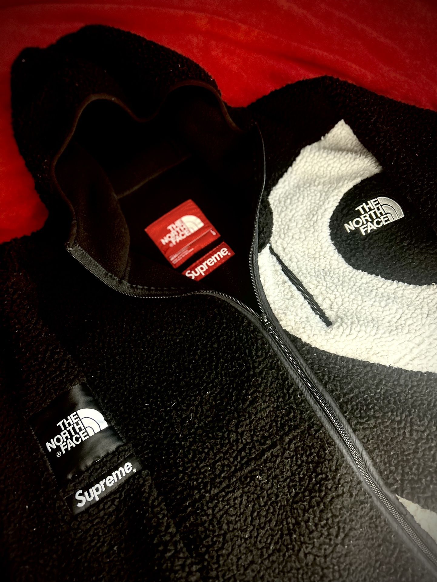 Supreme x North Face S LOGO Fleece Jacket