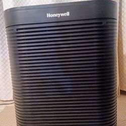 Honeywell HEPA Air Purfier • Bluetooth