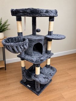 Brand New Globlazer Cat Tower Tree