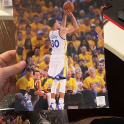 Stephen Curry Photo $100