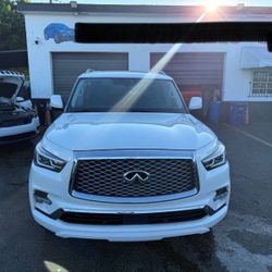 🏆🏆 2018 INFINITI QX80 