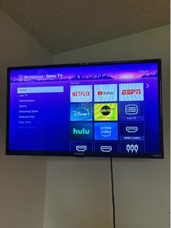 32” Roku Tv + Wall Mount