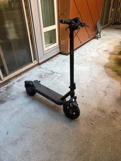 Vmax VX2 Hub Long Range Electric Scooter