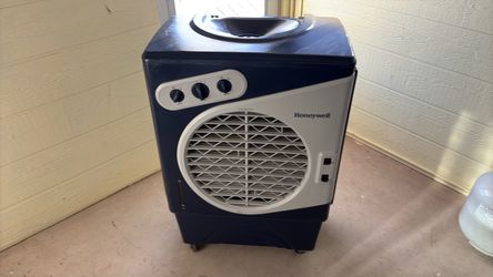 Honeywell CO60 p.m. 2697CFN 1643 ft.² water cooler.