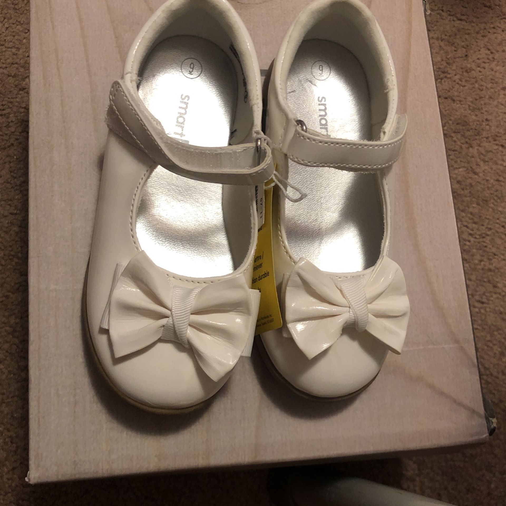 Girls Dress Shoes