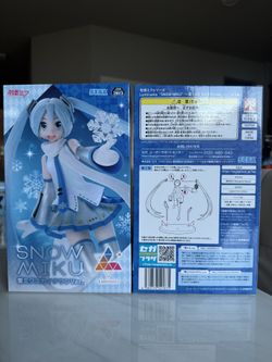 Hatsune Miku Snowy Miku Figure