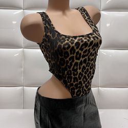 Women Skirt and Top-2 Piece Set-$30-Firm-Brand New-fits Large To XL-Nuevos 2 Piezas Talla Grande 