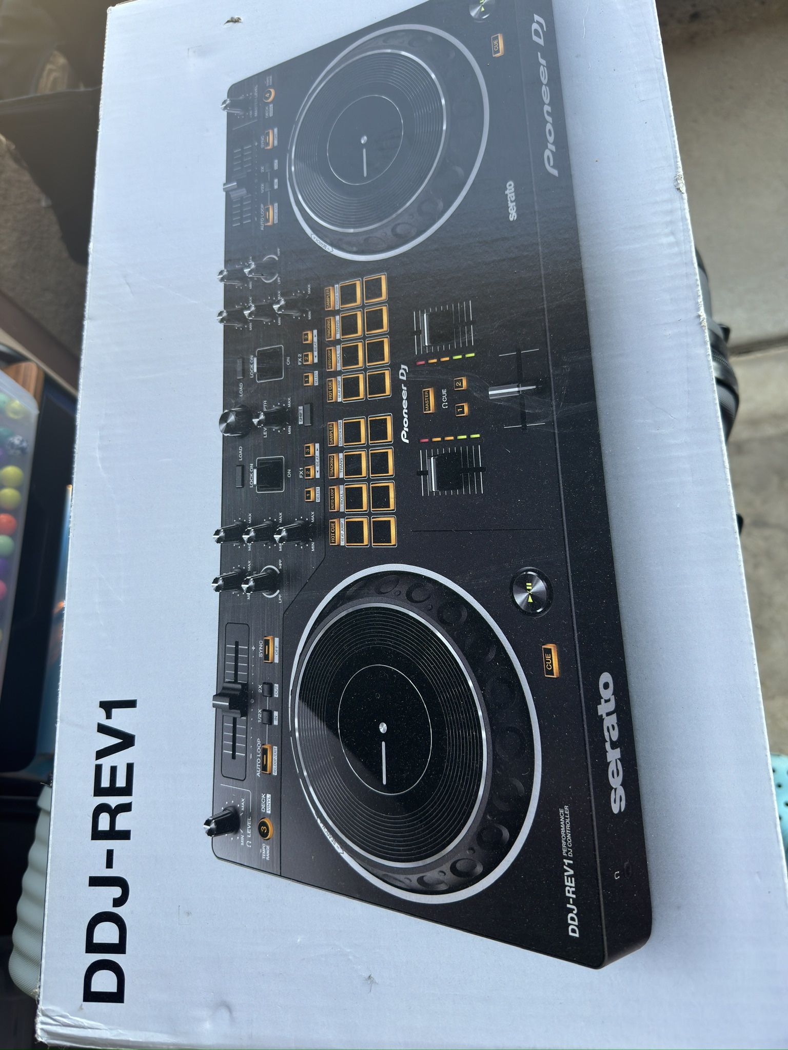DDJ-REV1