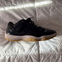 Jordan 11 Low 72-10