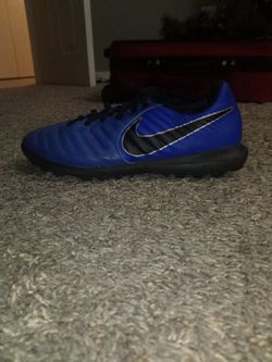 Indoor Soccer Tiempo Cleats