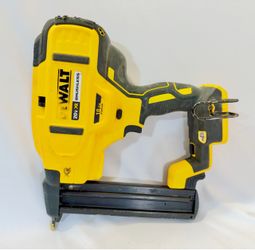 DEWALT 20-Volt MAX XR Lithium-Ion Cordless DCN681 18-Gauge Narrow Crown Stapler (Tool-Only)