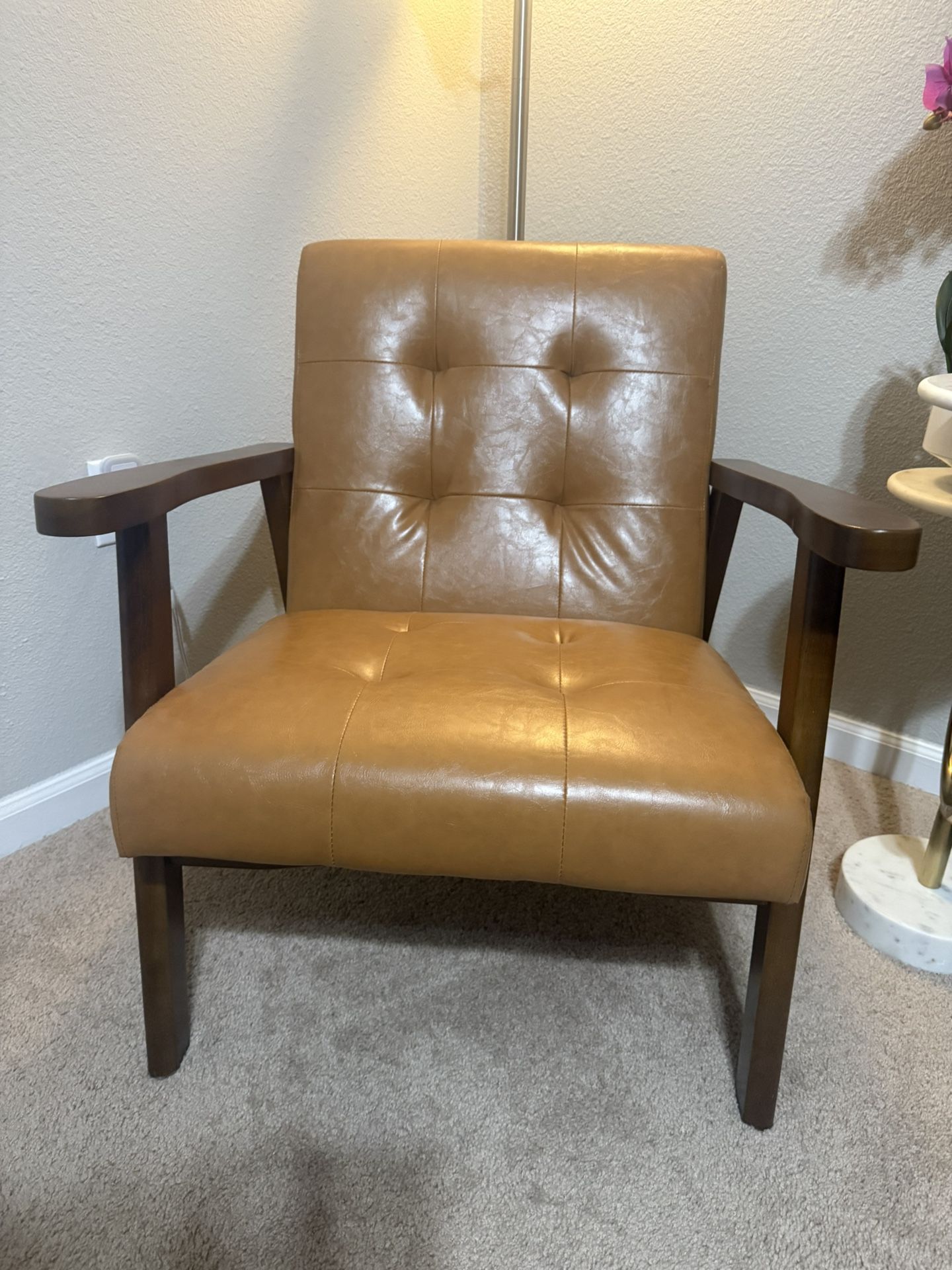Mid Century Modern Accent Chair Faux Leather
