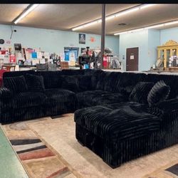 Brand New Super Plush Corny Corduroy Pullout Sleeper Sectional 