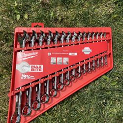 Combination SAE Wrench Mechanics Tool Set (15-Piece)