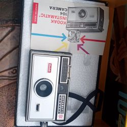 1965 Kodak 104 Instamatic Camera 