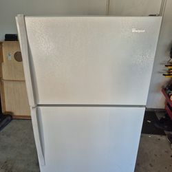 Whirlpool Refrigerator 