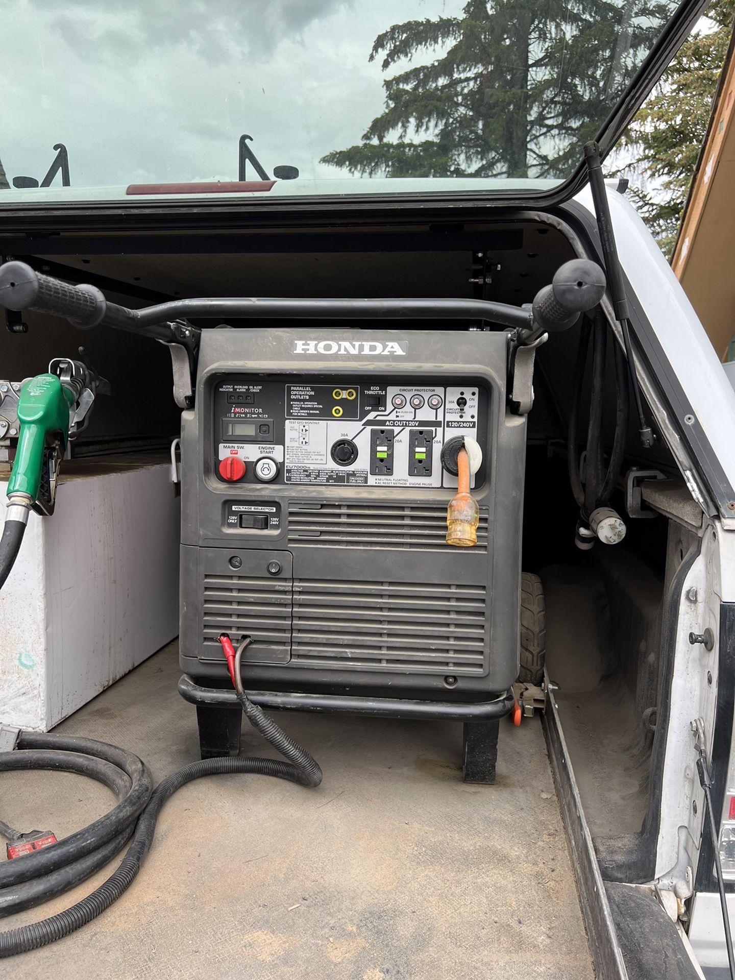 Honda Generator 7000 Si Only 69 Hrs Super Quiet