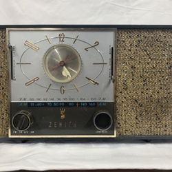 Vintage Clock Radio