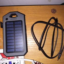 Solar Wireless Charger Has Both Ports USB And Reg 