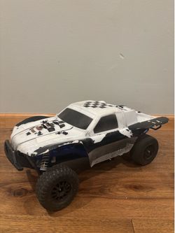 Traxxas slash lcg brushless short course truck rtr