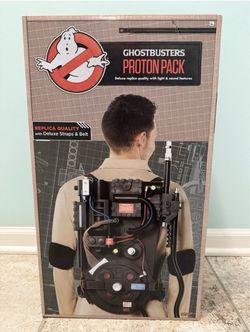 Ghostbusters Proton Pack yDeluxe Replica – Official Light-Up Edition - New