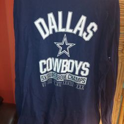 Dallas Cowboys Long Sleeve Shirt for Sale in Fresno, CA - OfferUp