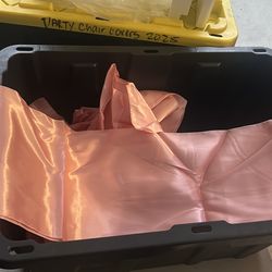 Pink satin table runners