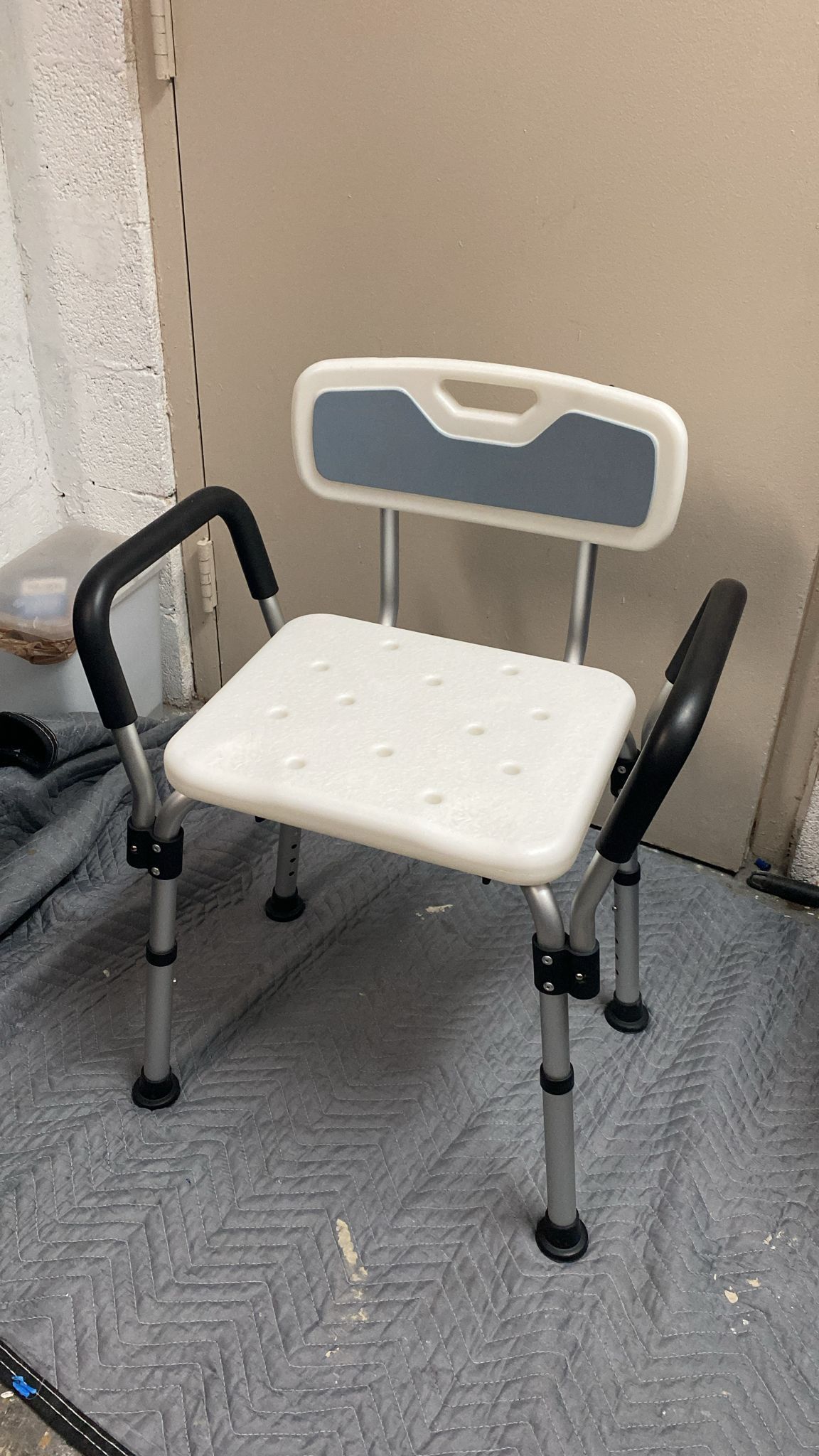 Silla de Ducha Ajustable para adultos