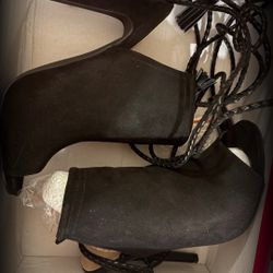 Size 6 - Shoe Dazzle 