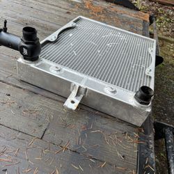 Chase Bays Tucked Rad W/ Upper Water Neck 