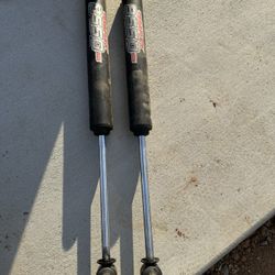 2 Teraflex Shocks used but good